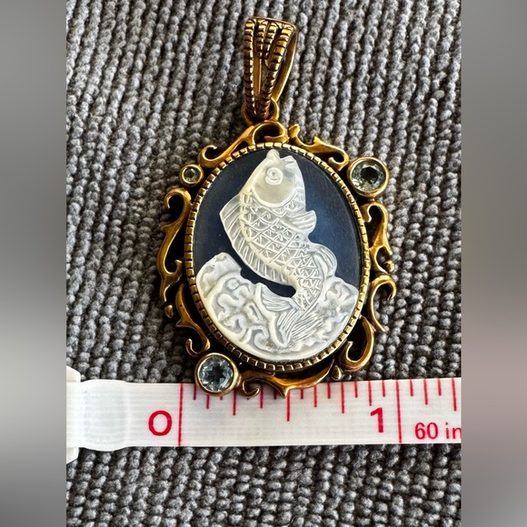 Jumping fish cameo pendant- bronze, blue topaz, and shell - Picture 7 of 7